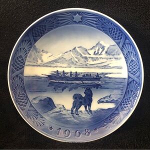 1968 Royal Copenhagen Christmas Plate The Last Umiak Boat Kai Lange Denmark 7”